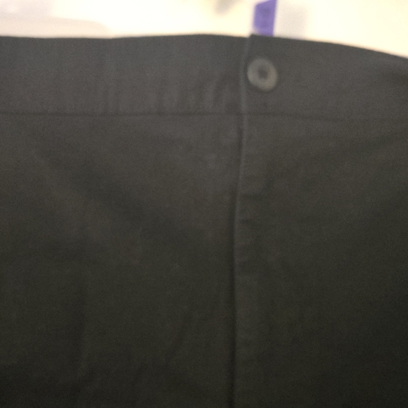 Womens Black Chino Shorts Sz 3x Old Navy - Picture 2 of 6